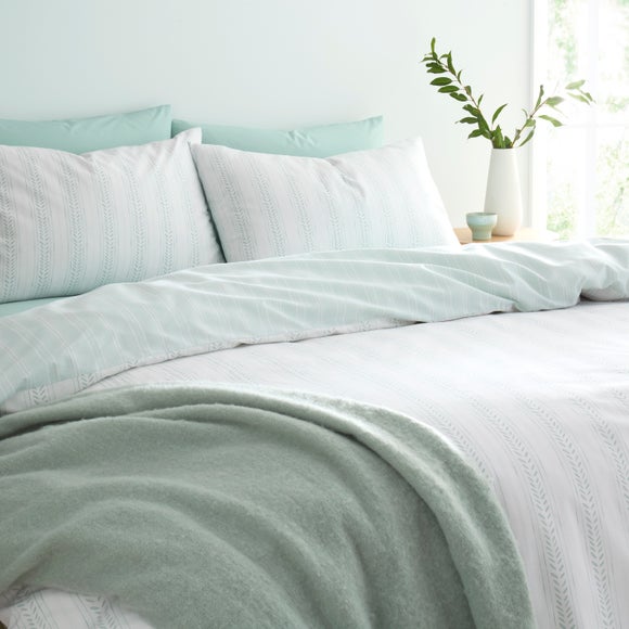 Carousel navigation image position 6 of 8