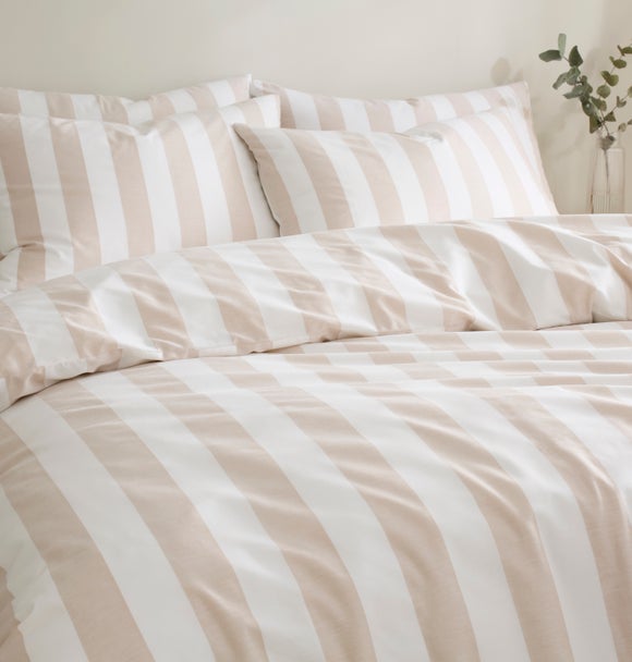 Carousel navigation image position 2 of 3