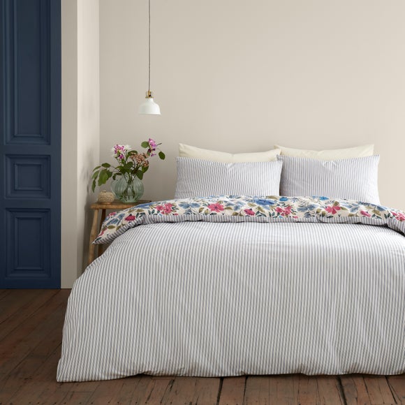 Carousel navigation image position 3 of 8