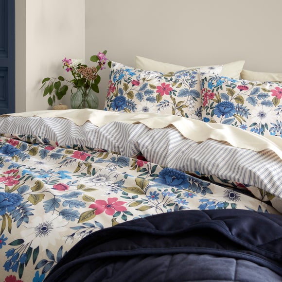 Carousel navigation image position 7 of 8