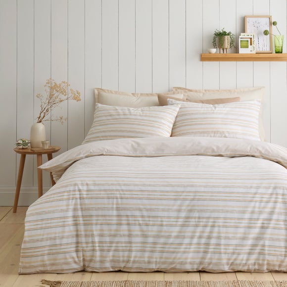 Carousel navigation image position 3 of 9