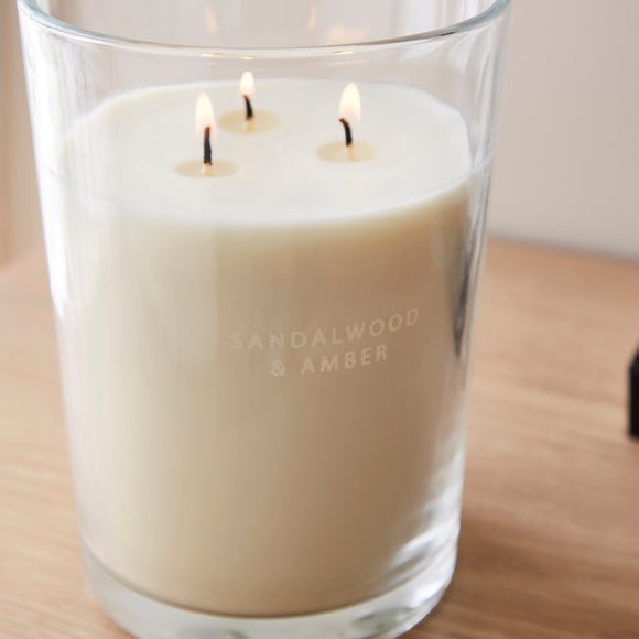 Carousel navigation image position 2 of 3