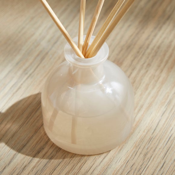 Carousel navigation image position 2 of 3