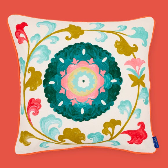 Carousel navigation image position 3 of 8