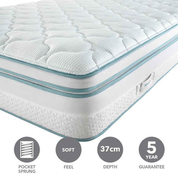 View Silentnight Ultragel Cool-to-touch 3000 Pocket Boxtop Soft Hybrid Mattress View Silentnight Ultragel Cool-to-touch 3000 Pocket Boxtop Soft Hybrid Mattress