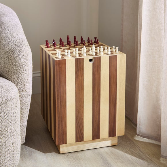 Carousel navigation image position 2 of 8