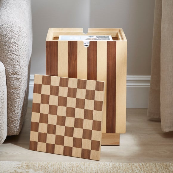 Carousel navigation image position 3 of 8