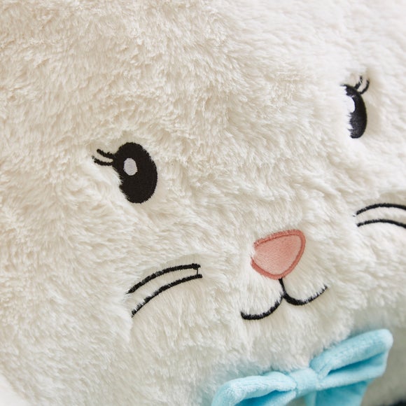 Carousel navigation image position 2 of 3