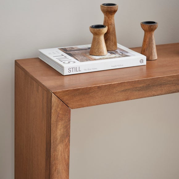 Carousel navigation image position 3 of 7