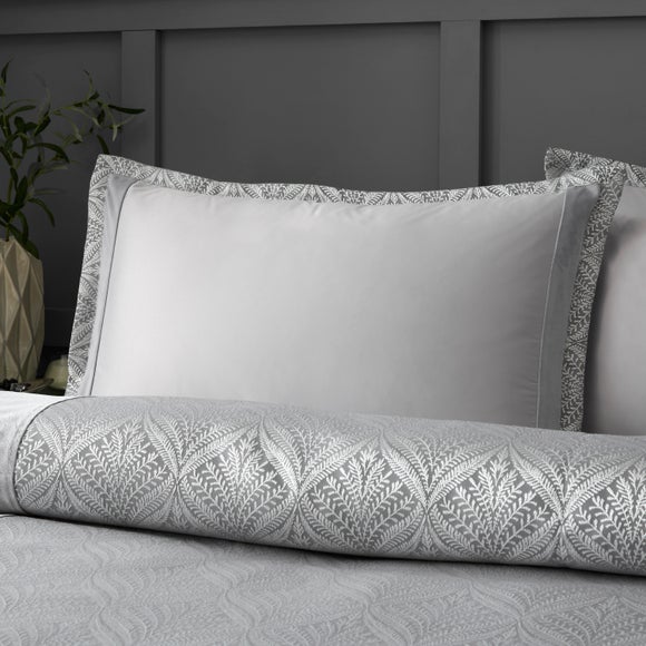Roselyn Oxford Pillowcase