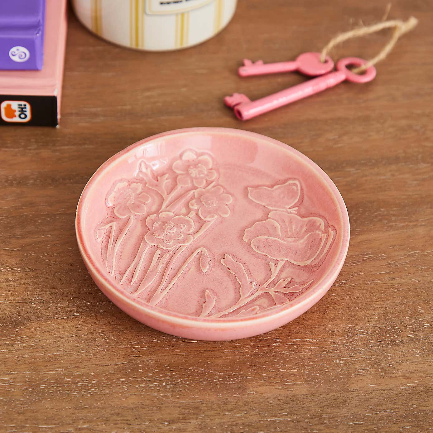 Carousel zoom image position 1 of 3