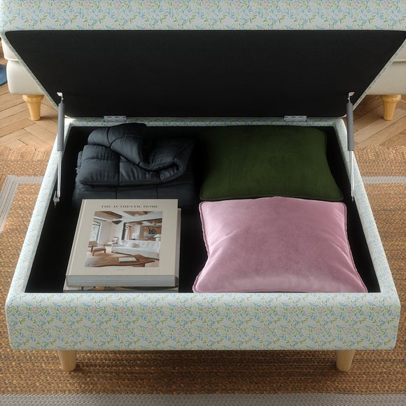 Carousel navigation image position 3 of 10