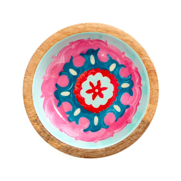 Carousel navigation image position 3 of 3