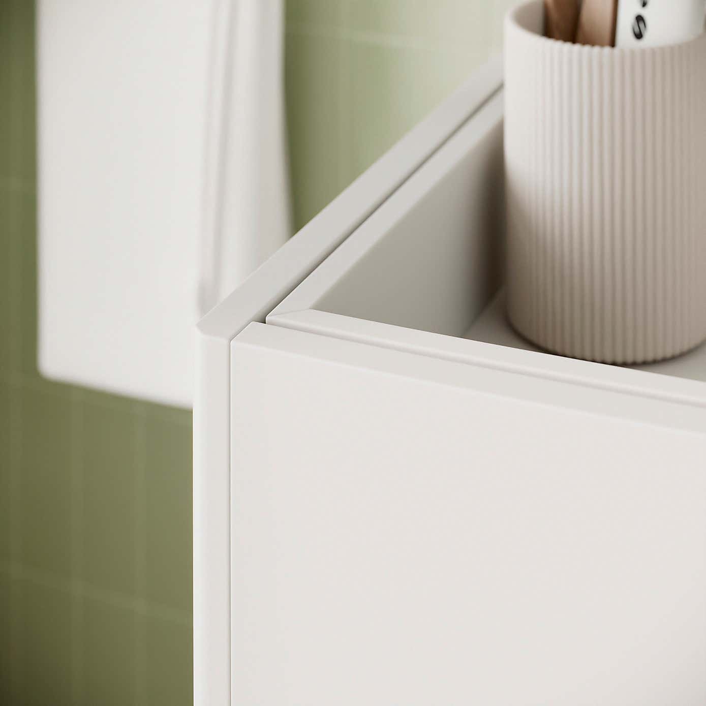 Carousel zoom image position 3 of 8