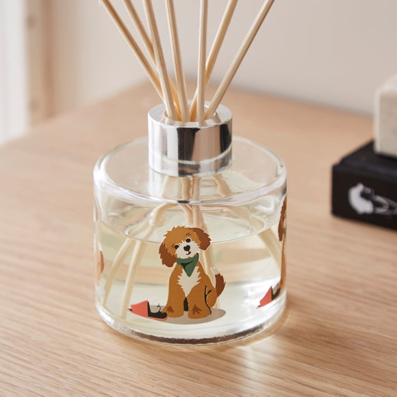 Carousel navigation image position 2 of 3