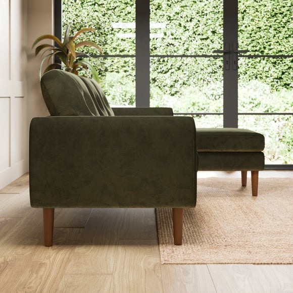 Carousel navigation image position 3 of 9