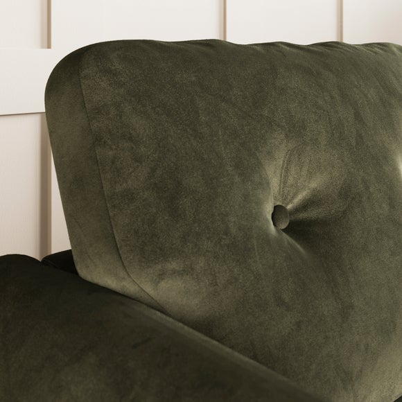 Carousel navigation image position 4 of 9