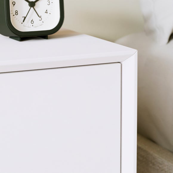 Carousel navigation image position 3 of 7