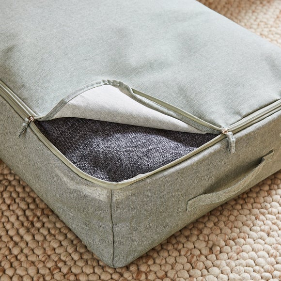 Carousel navigation image position 2 of 3