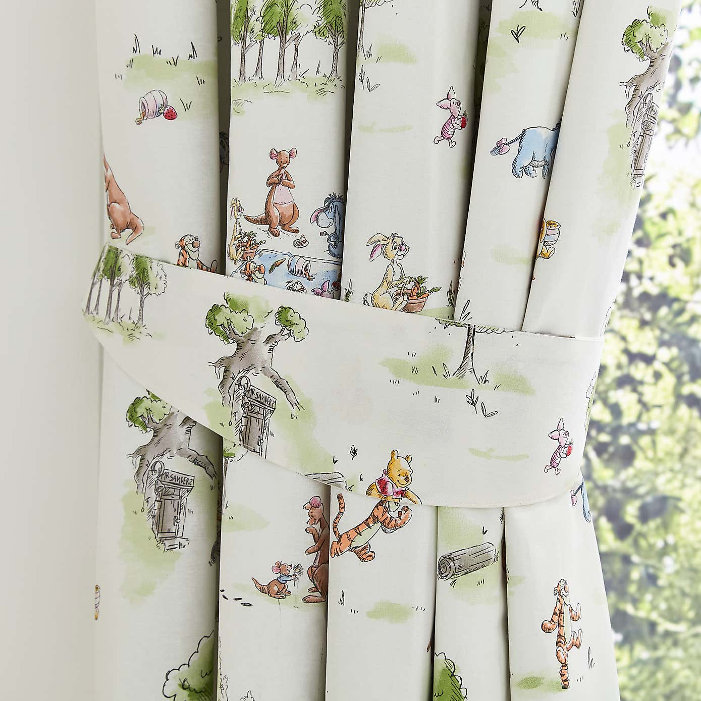 Carousel zoom image position 2 of 4