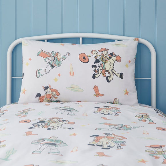 Carousel navigation image position 3 of 6