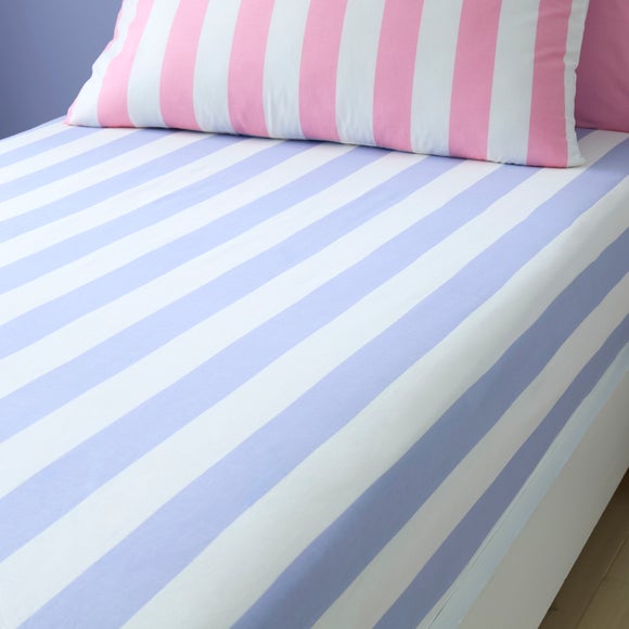 Carousel navigation image position 2 of 3