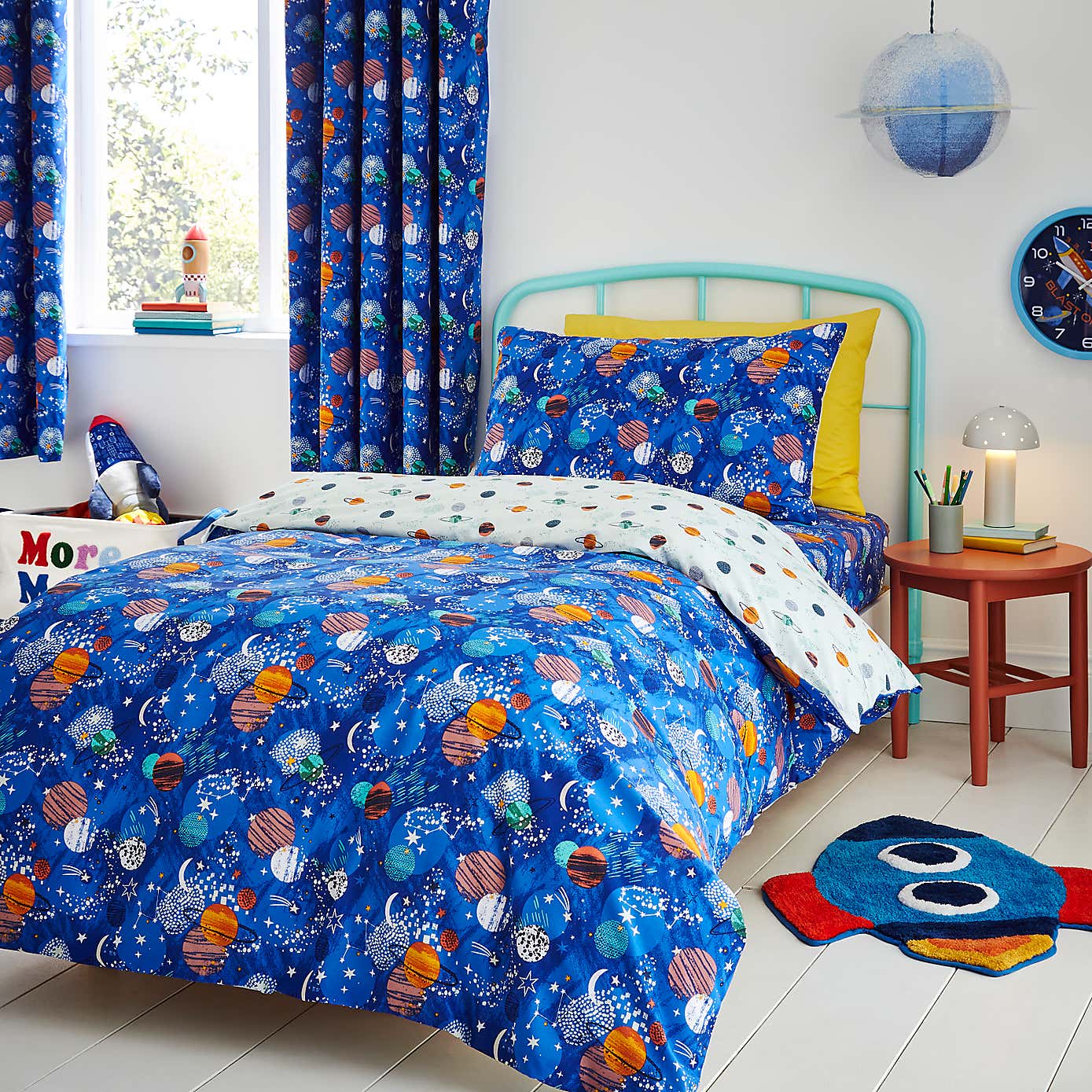 Carousel zoom image position 3 of 8