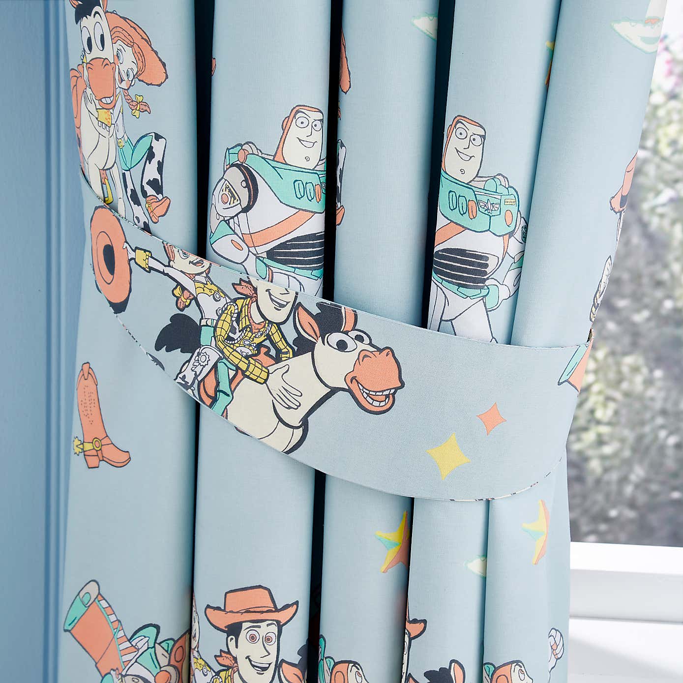 Carousel zoom image position 2 of 5