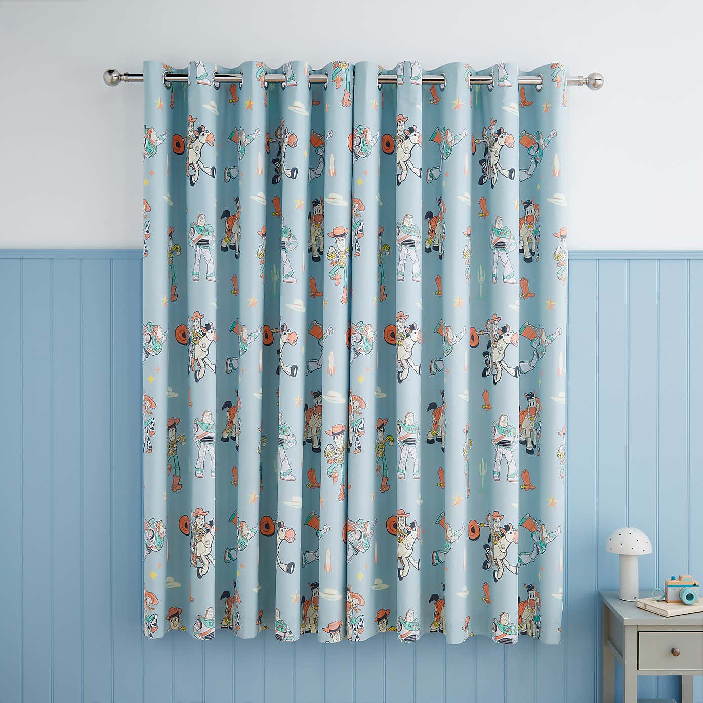 Carousel zoom image position 4 of 5