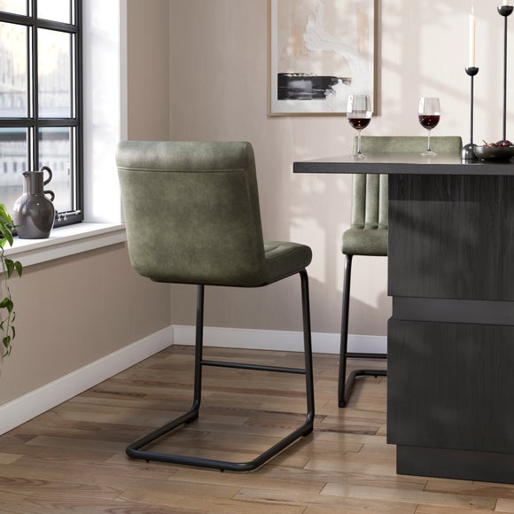 Carousel navigation image position 2 of 8