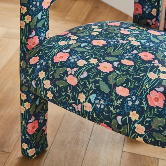 Carousel navigation image position 3 of 8