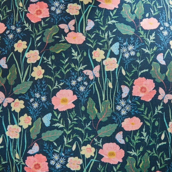 Carousel navigation image position 4 of 8