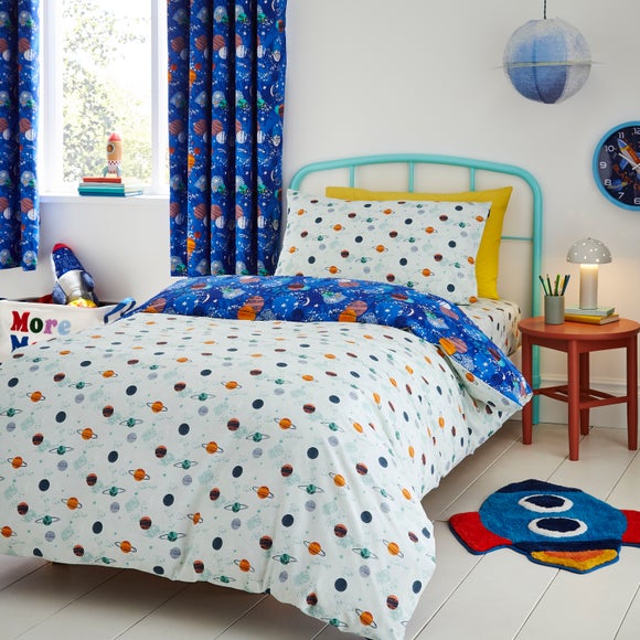 Carousel navigation image position 4 of 8