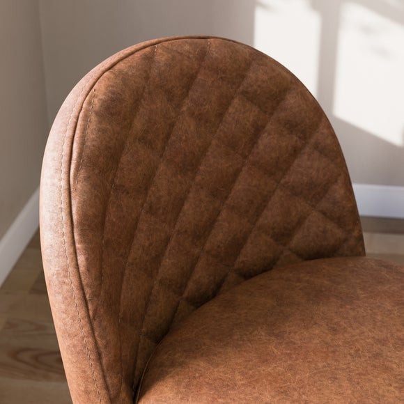 Carousel navigation image position 3 of 8