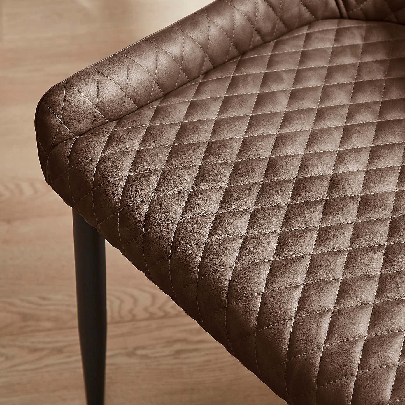 Carousel zoom image position 3 of 8