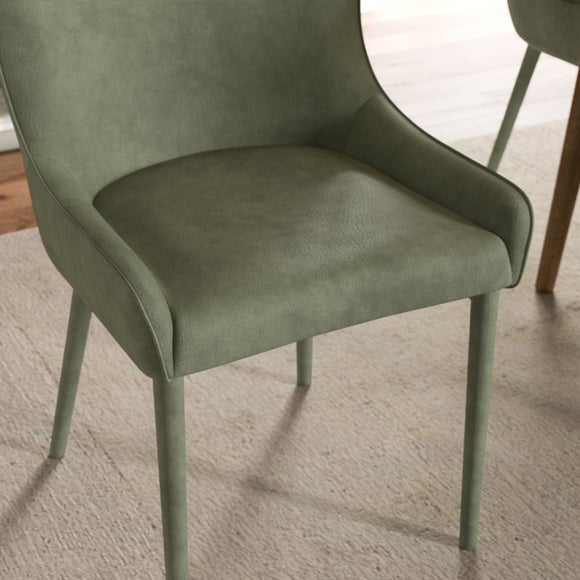 Carousel navigation image position 4 of 9