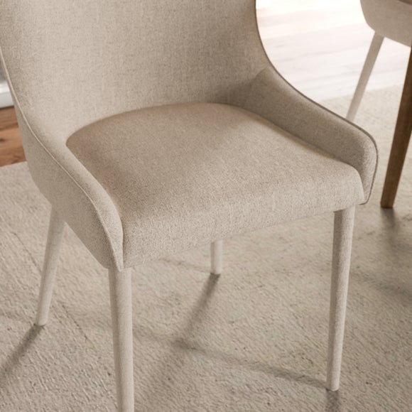 Carousel navigation image position 4 of 9