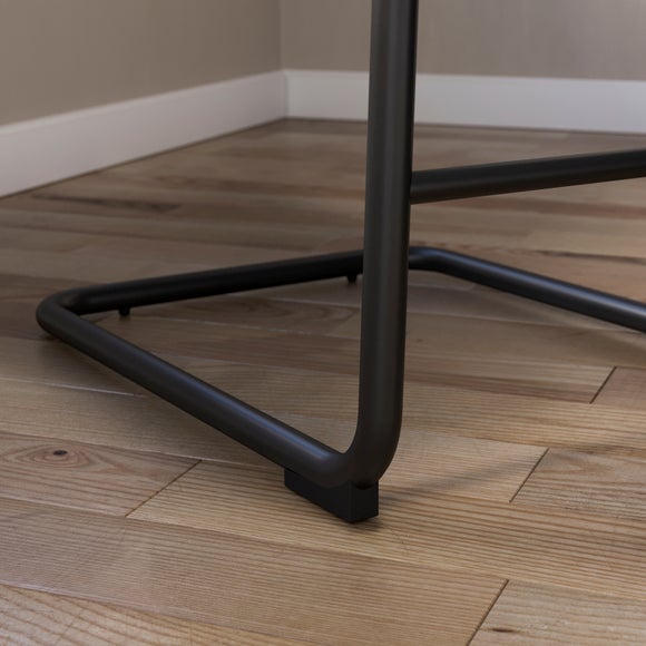 Carousel navigation image position 4 of 8