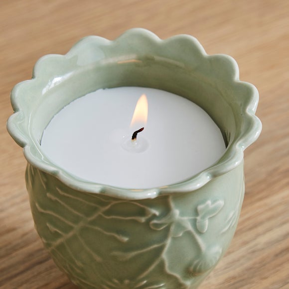 Carousel navigation image position 2 of 3