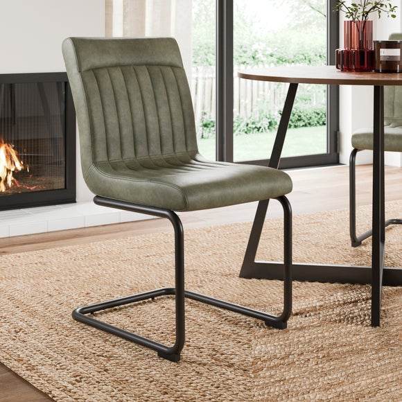 Carousel navigation image position 2 of 9