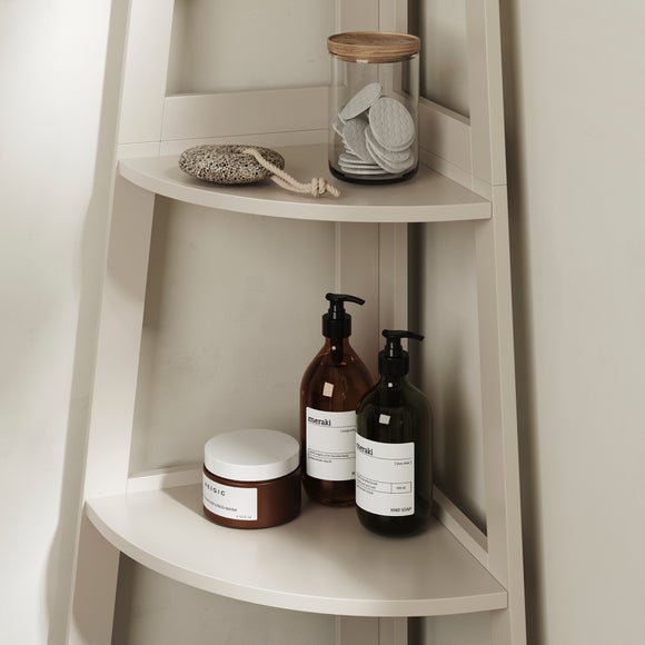 Carousel navigation image position 3 of 7