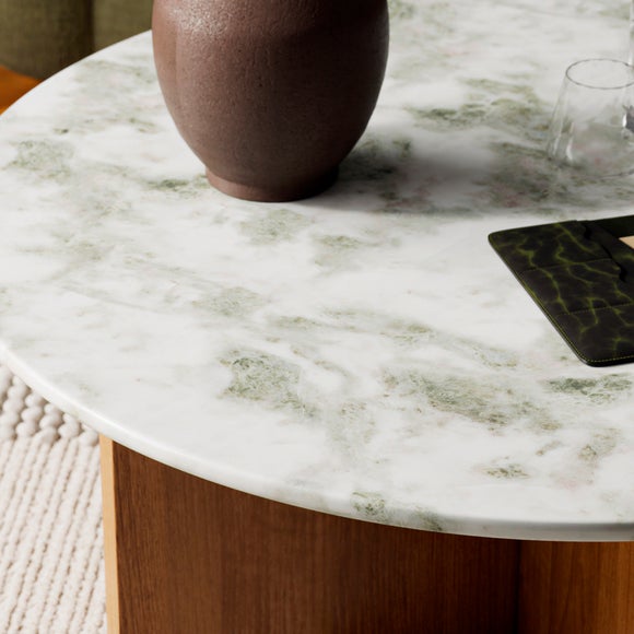 Carousel navigation image position 3 of 6