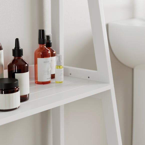 Carousel navigation image position 3 of 7