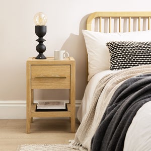Holden 1 Drawer Bedside Table- Oak