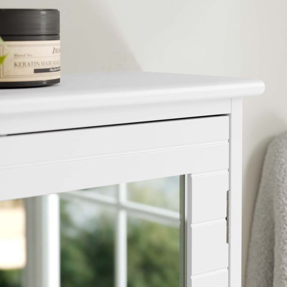 Carousel navigation image position 3 of 7