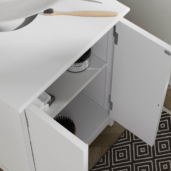 Carousel navigation image position 3 of 6