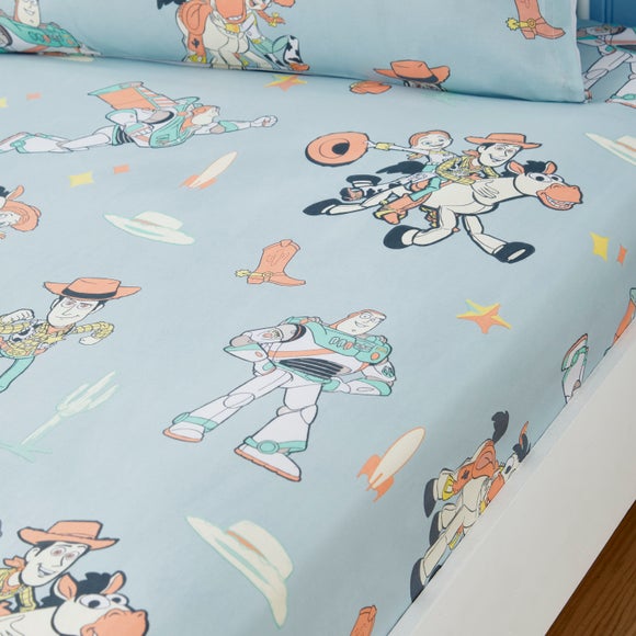 Carousel navigation image position 2 of 3