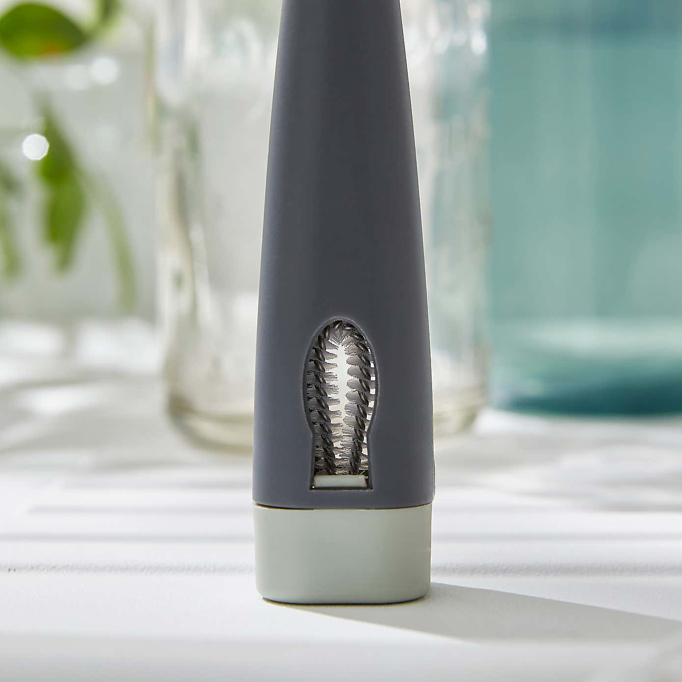 Carousel zoom image position 2 of 3