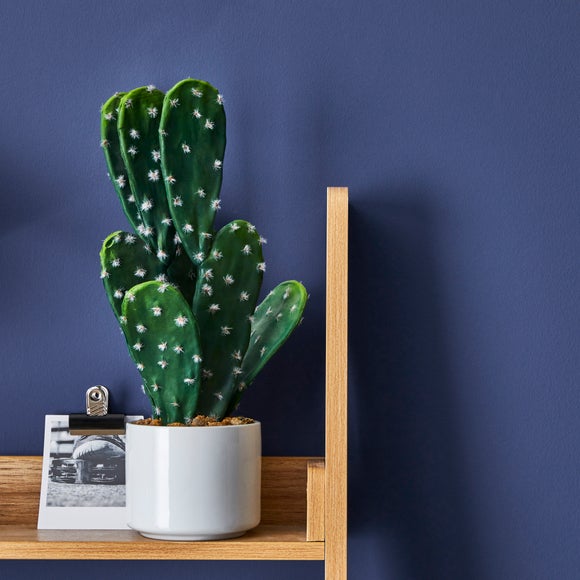 Carousel navigation image position 3 of 8