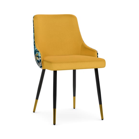 Carousel navigation image position 6 of 9